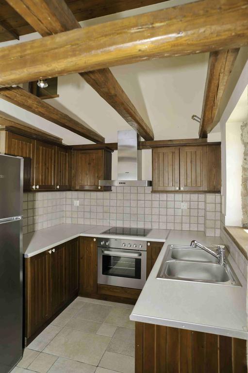 Diotima Homes Kalamáta Kamer foto
